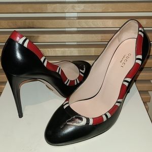Gucci Snake Pumps